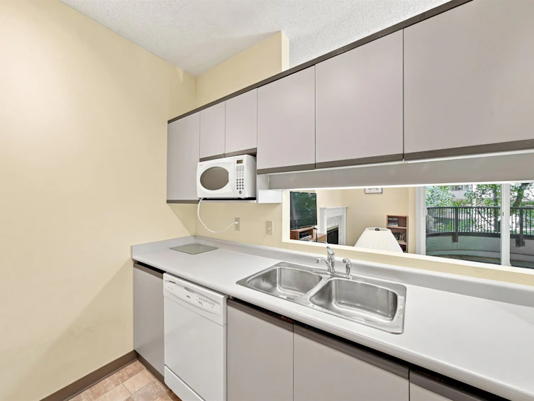 209-1924 Comox Street, Vancouver, BC, V6G 1R4 - 7