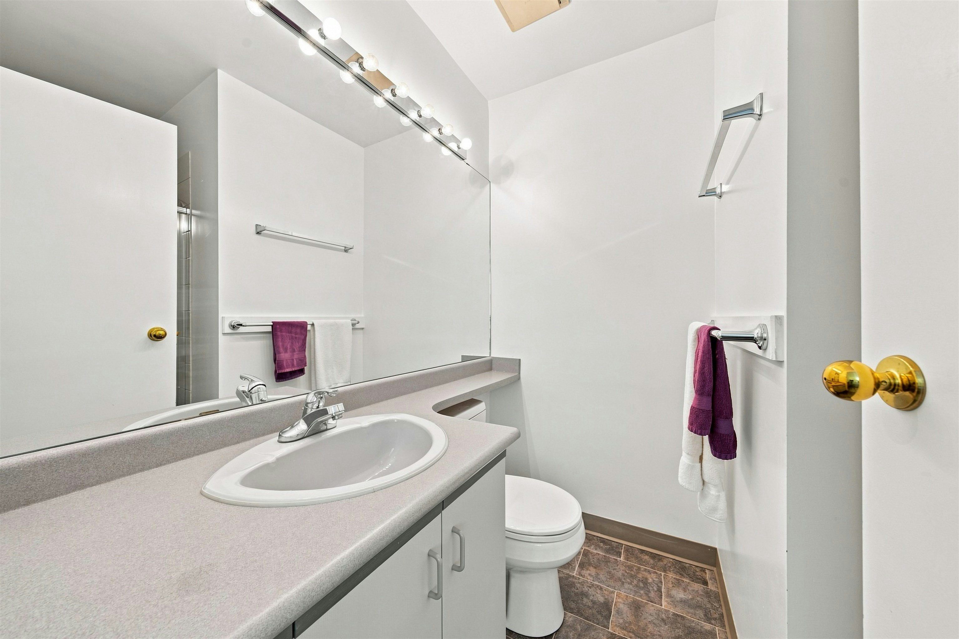 209-1924 Comox Street, Vancouver, BC, V6G 1R4 - 14