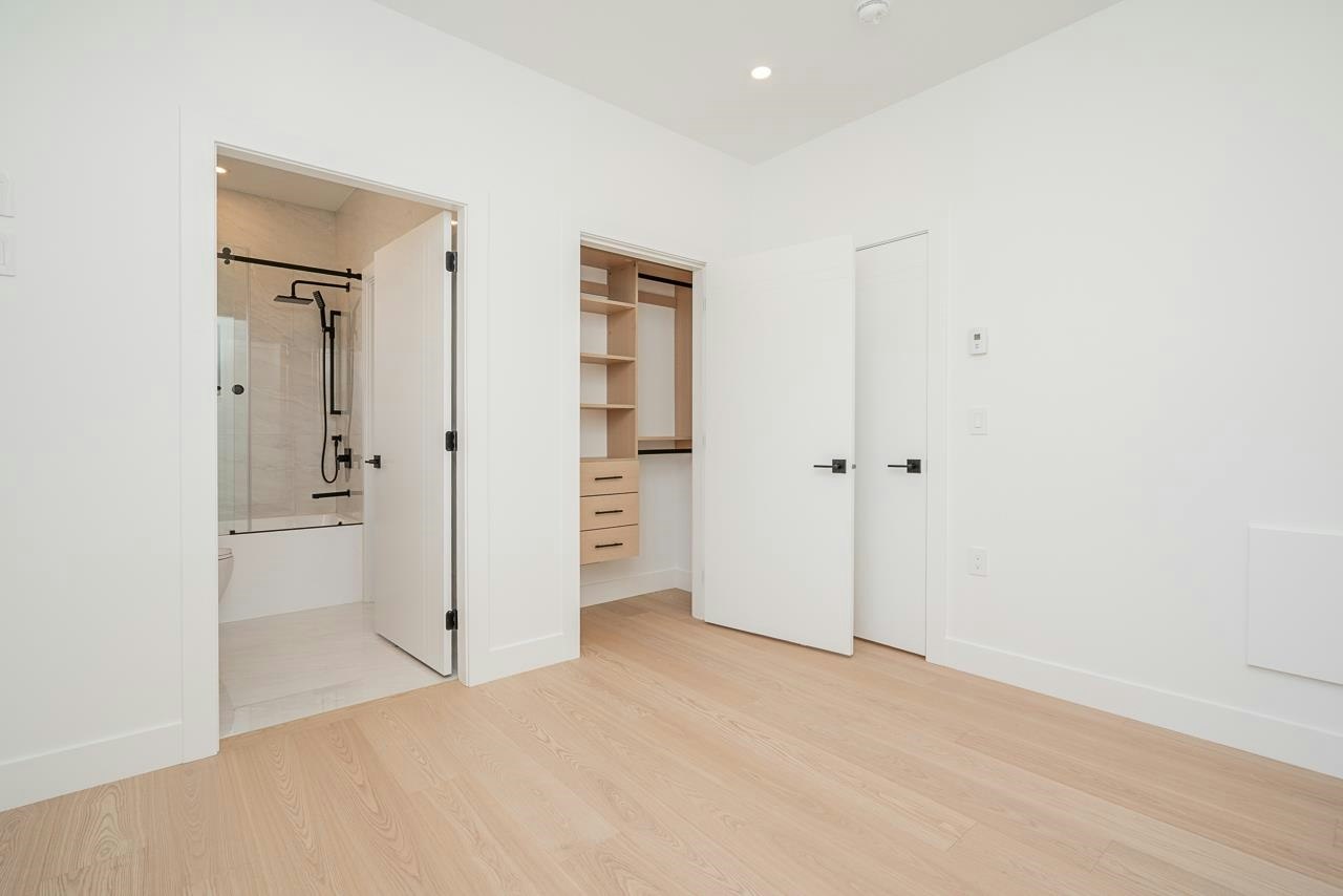 2621 Mcbain Avenue, Vancouver, BC, V6L 2C7 - 16