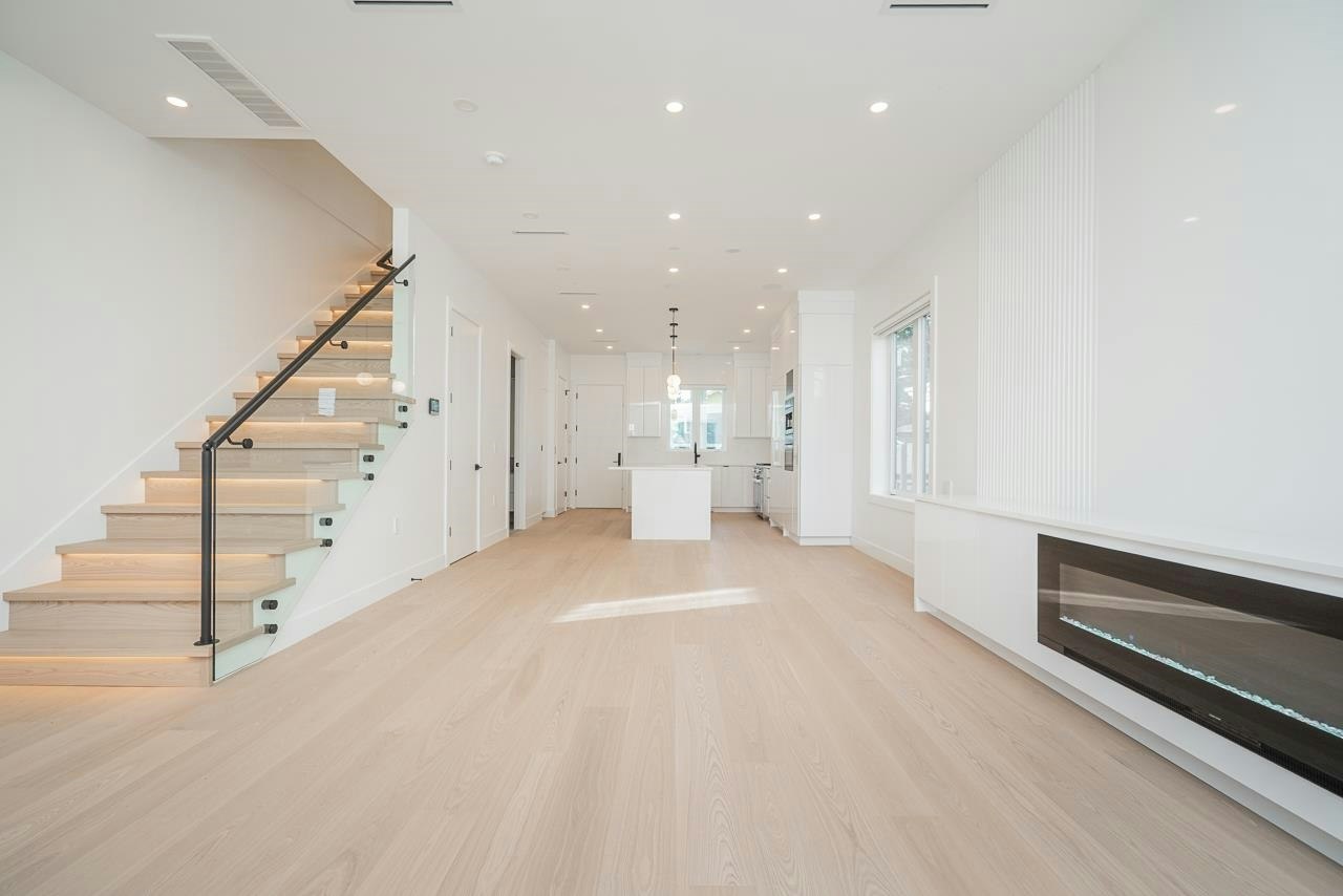 2621 Mcbain Avenue, Vancouver, BC, V6L 2C7 - 4