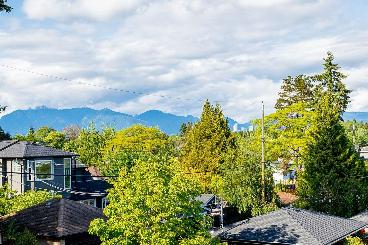2621 Mcbain Avenue, Vancouver, BC, V6L 2C7 - 14