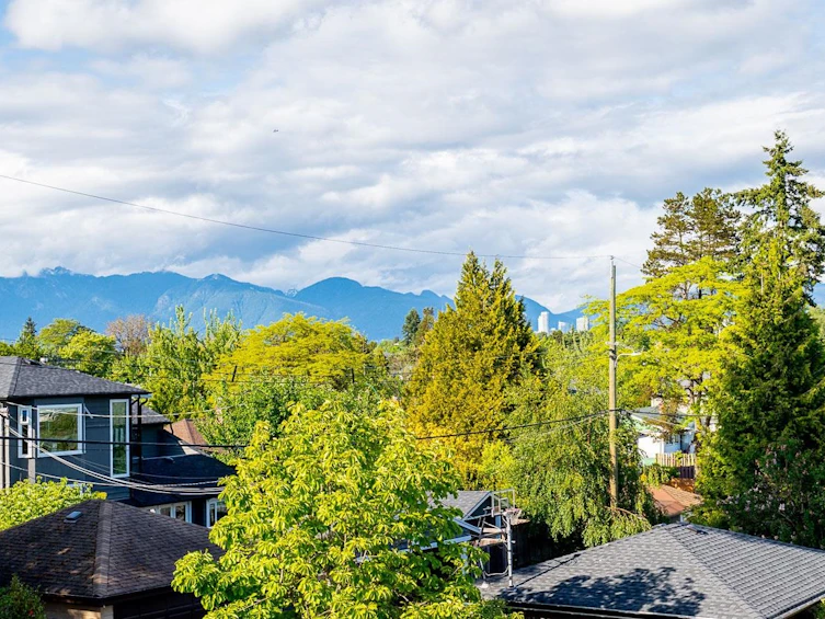 2621 Mcbain Avenue, Vancouver, BC, V6L 2C7 - 14
