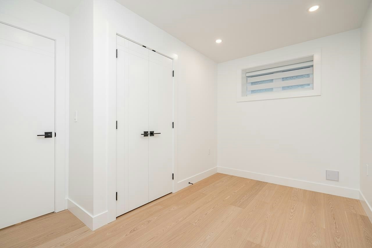2621 Mcbain Avenue, Vancouver, BC, V6L 2C7 - 19