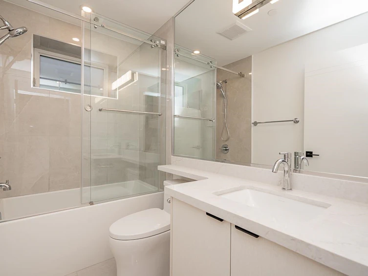 2621 Mcbain Avenue, Vancouver, BC, V6L 2C7 - 20