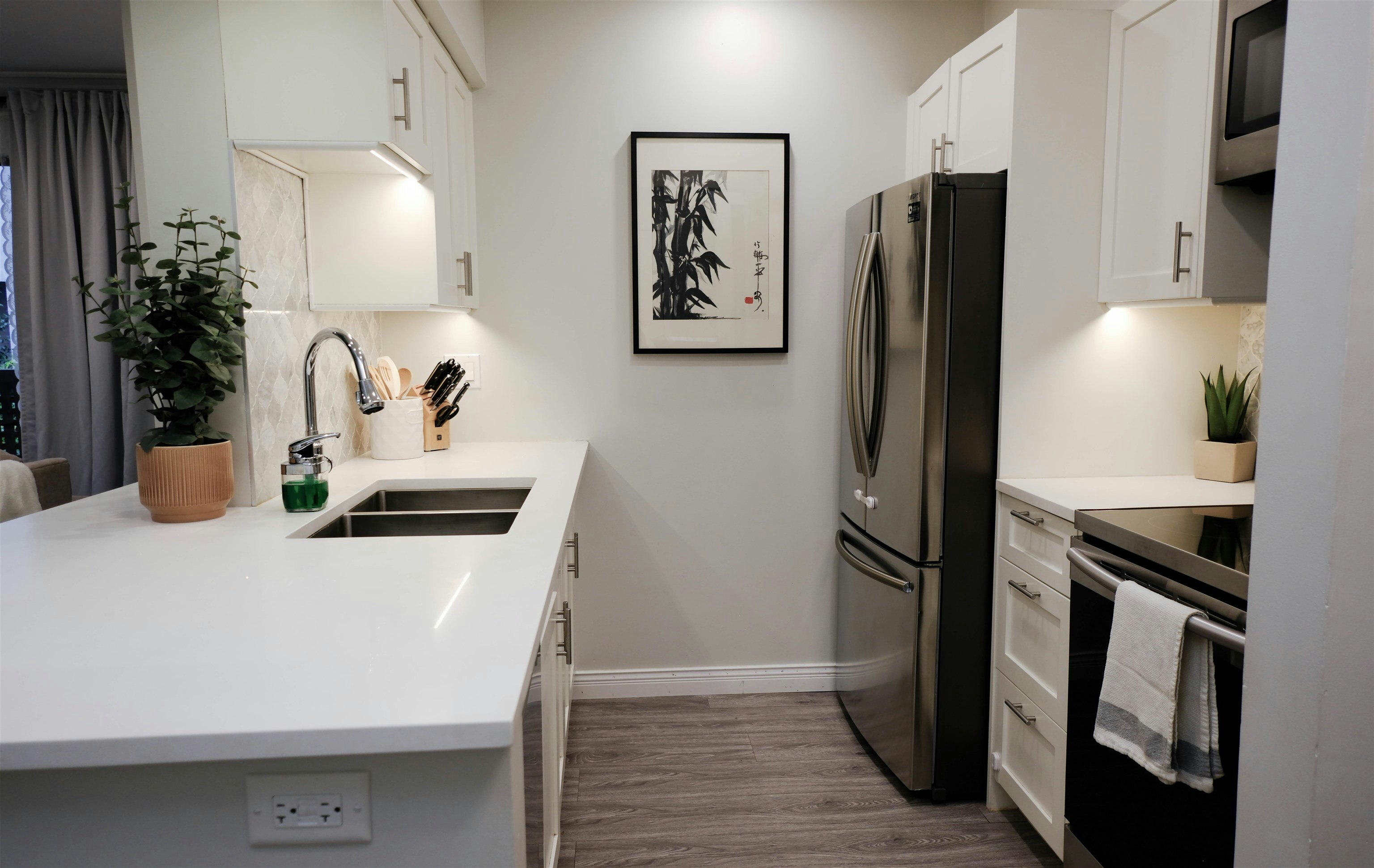 19-365 Ginger Drive, New Westminster, BC, V3M 6W3