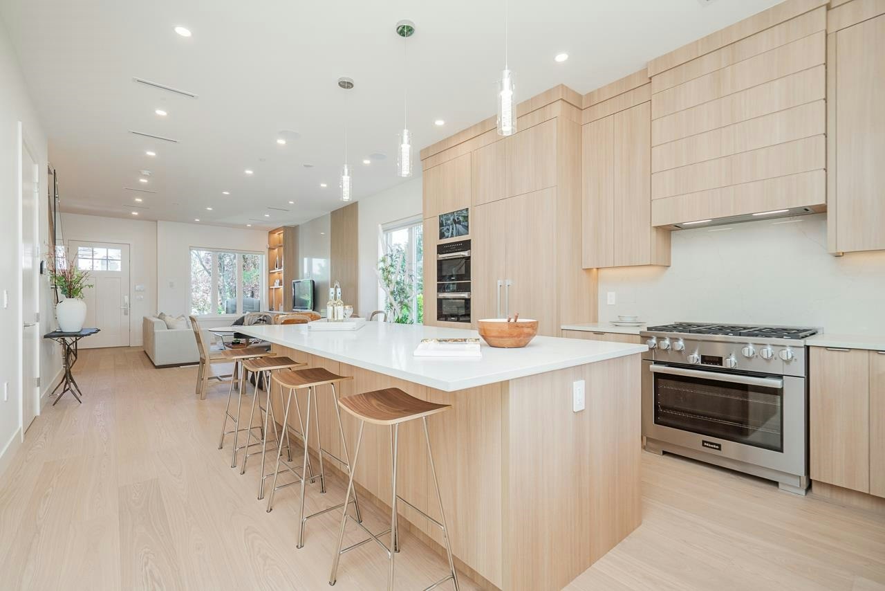 2623 Mcbain Avenue, Vancouver, BC, V6L 2C7 - 8