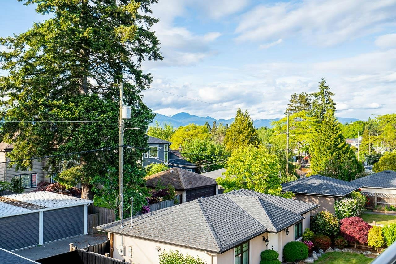 2623 Mcbain Avenue, Vancouver, BC, V6L 2C7 - 18