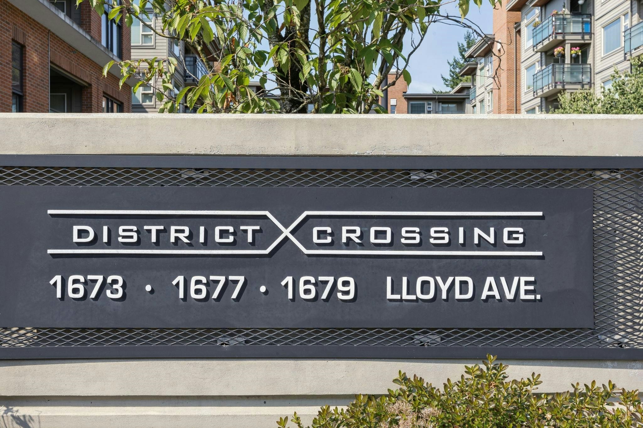 506-1679 Lloyd Avenue, North Vancouver, BC, V7P 0A9