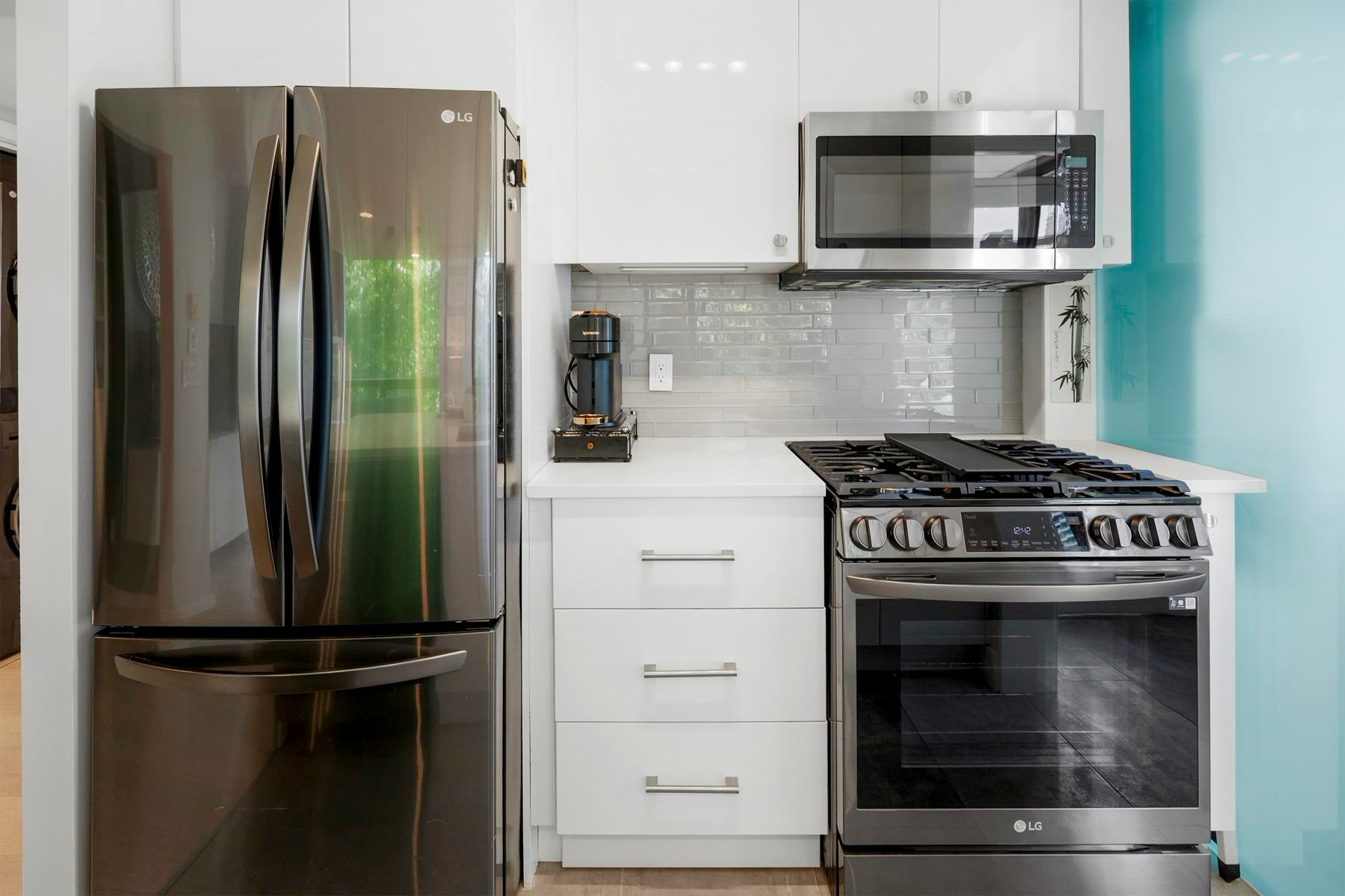 304-1003 Burnaby Street, Vancouver, BC, V6E 4R7 - 9