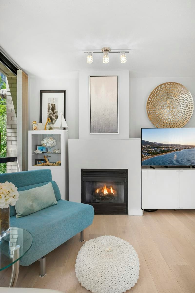 302-1003 Burnaby Street - 5