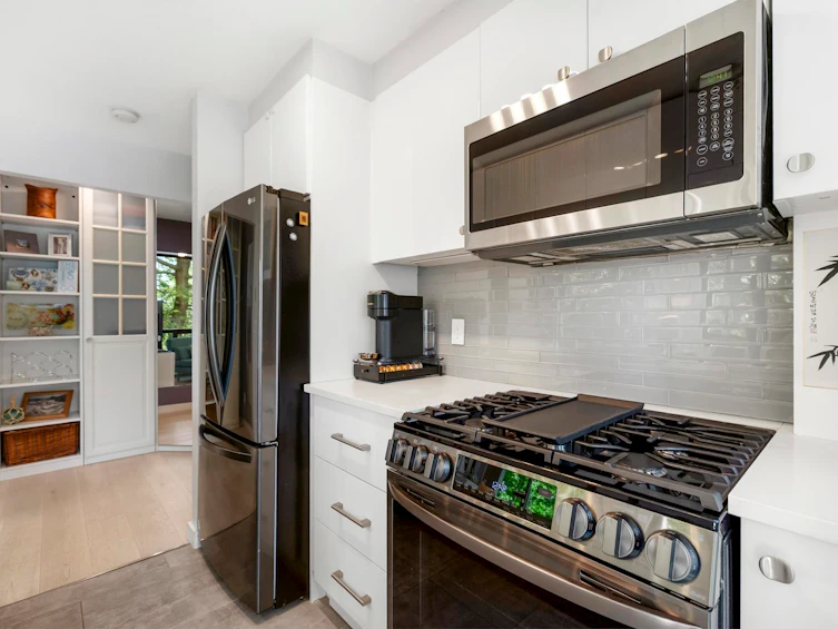 304-1003 Burnaby Street, Vancouver, BC, V6E 4R7 - 10