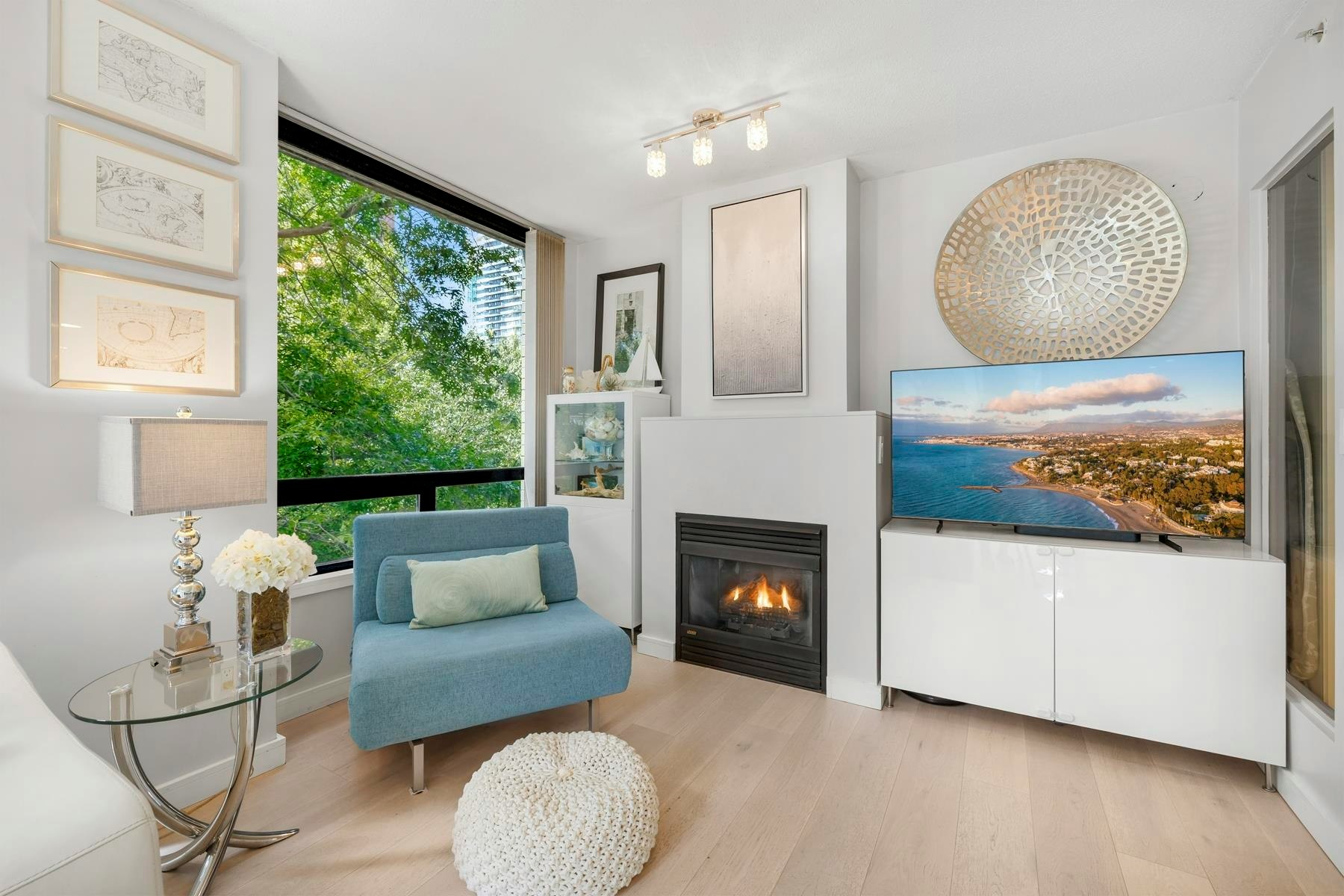 302-1003 Burnaby Street - 4