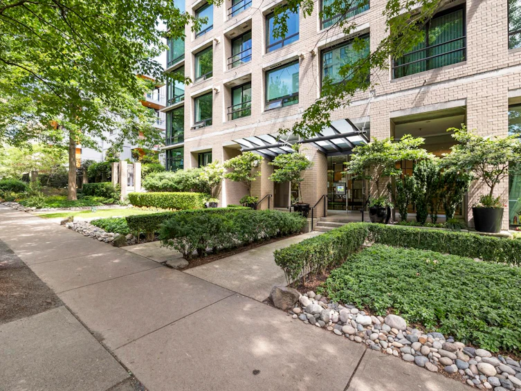 304-1003 Burnaby Street, Vancouver, BC, V6E 4R7 - 35