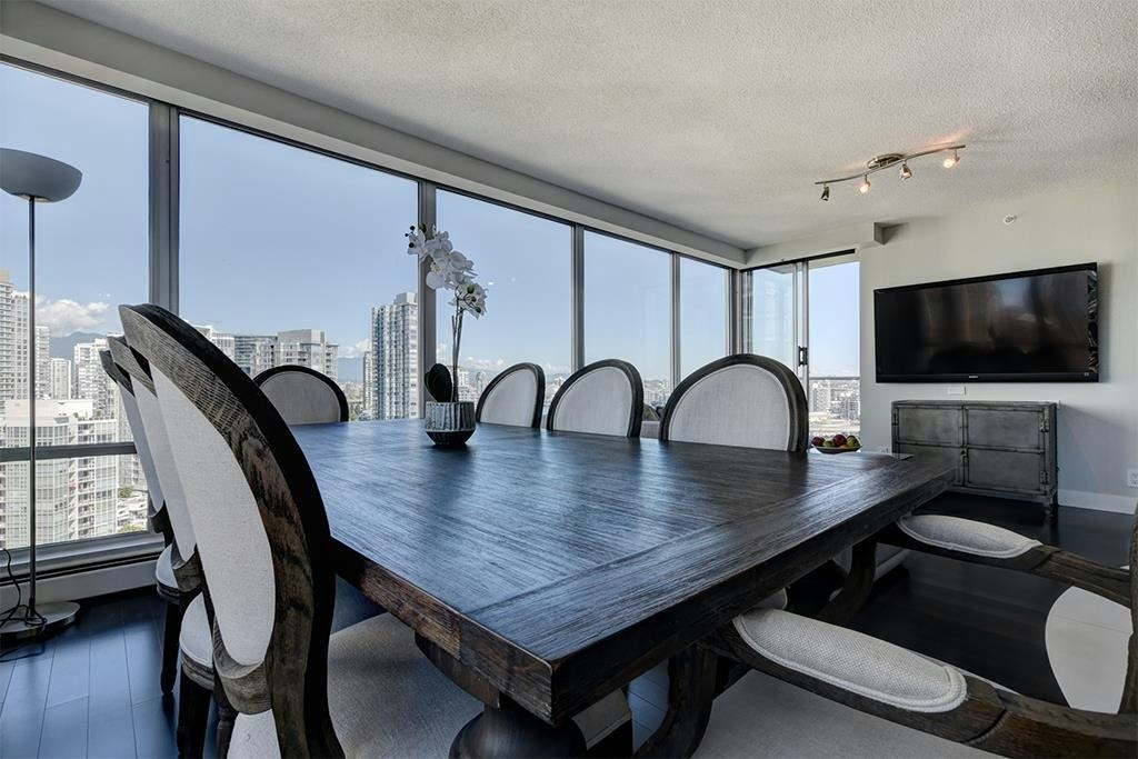 2106-1228 Marinaside Crescent, Vancouver, BC, V6Z 2W4 - 7