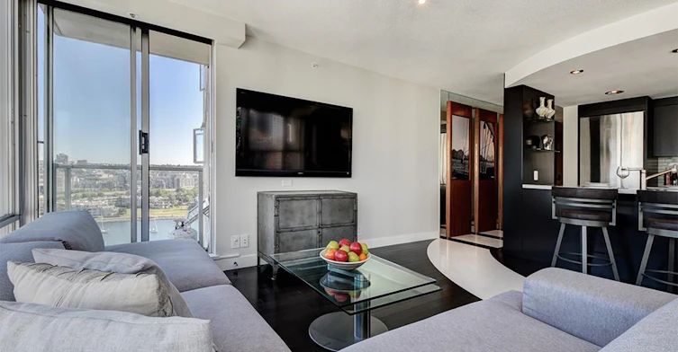 2106-1228 Marinaside Crescent, Vancouver, BC, V6Z 2W4 - 5