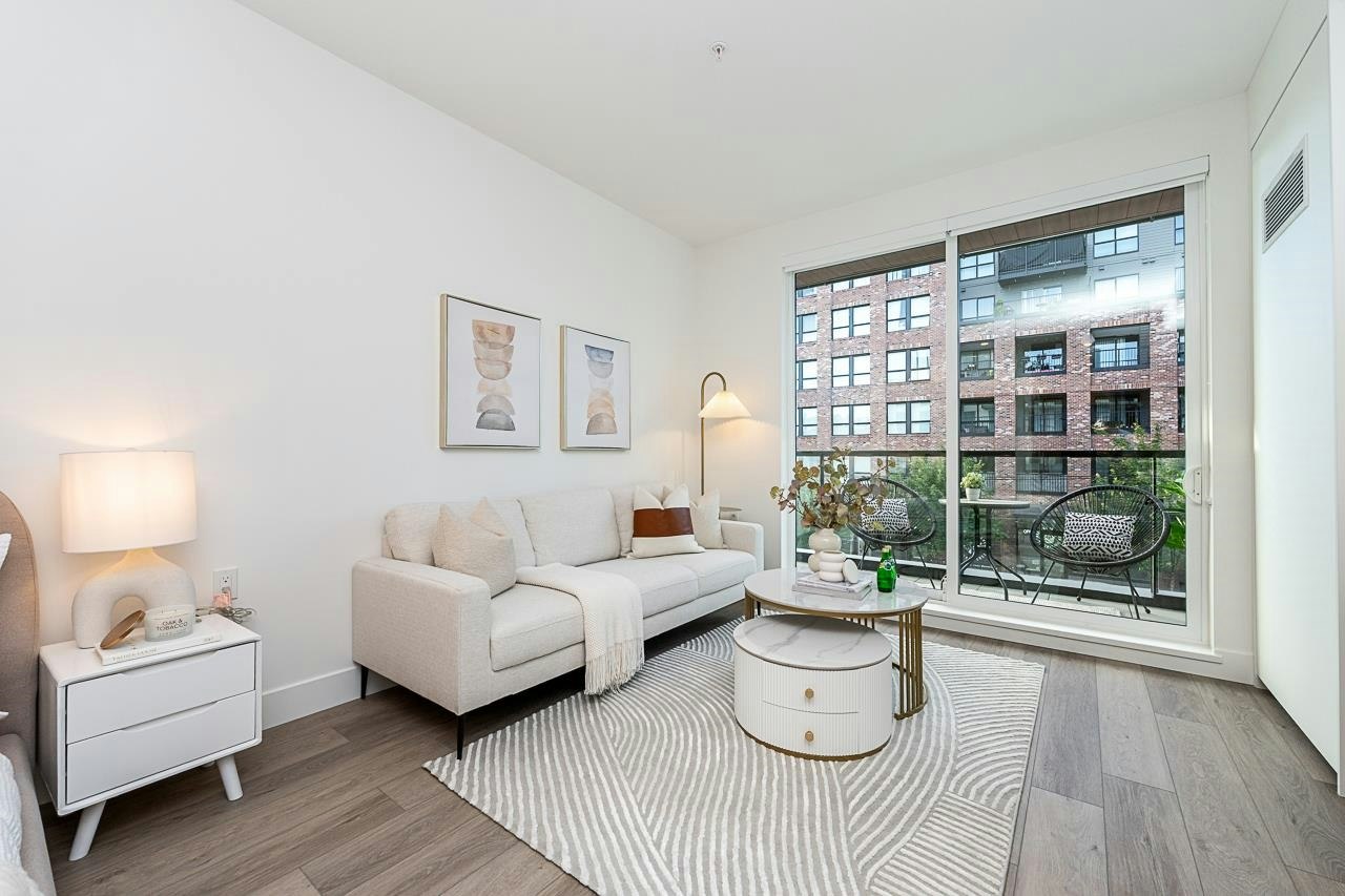 203-422 Lakewood Drive, Vancouver, BC, V5L 0E8