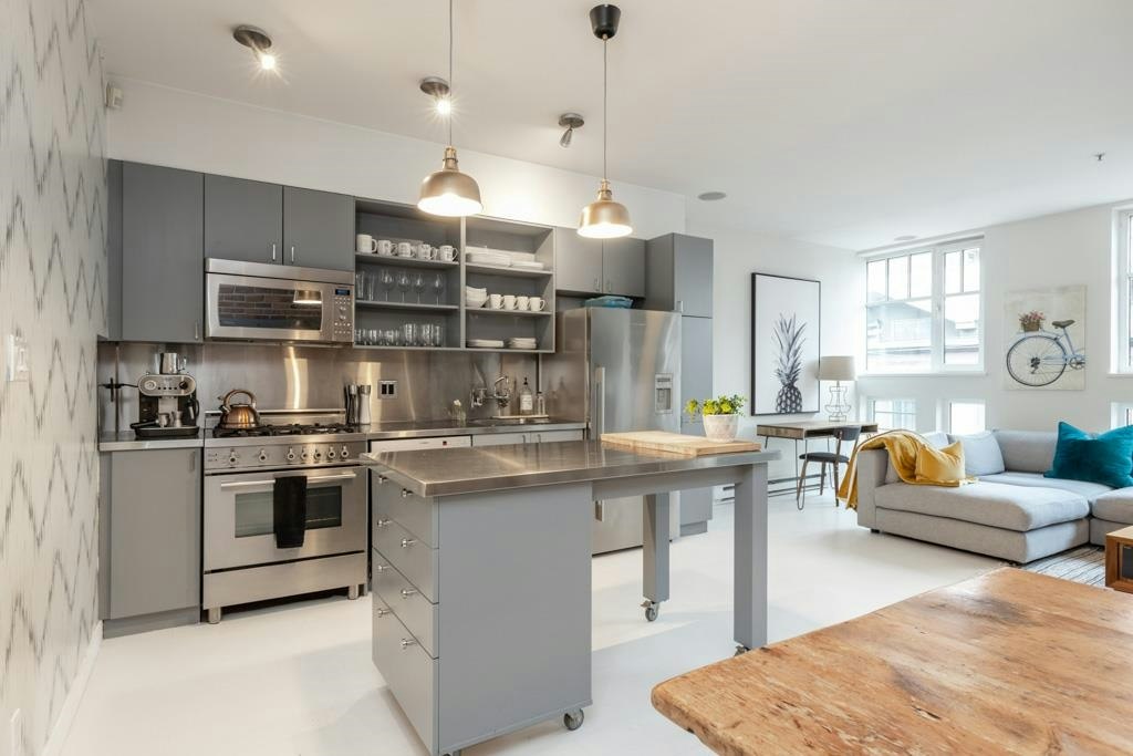 410-1072 Hamilton Street, Vancouver, BC, V6B 5P9 - 13