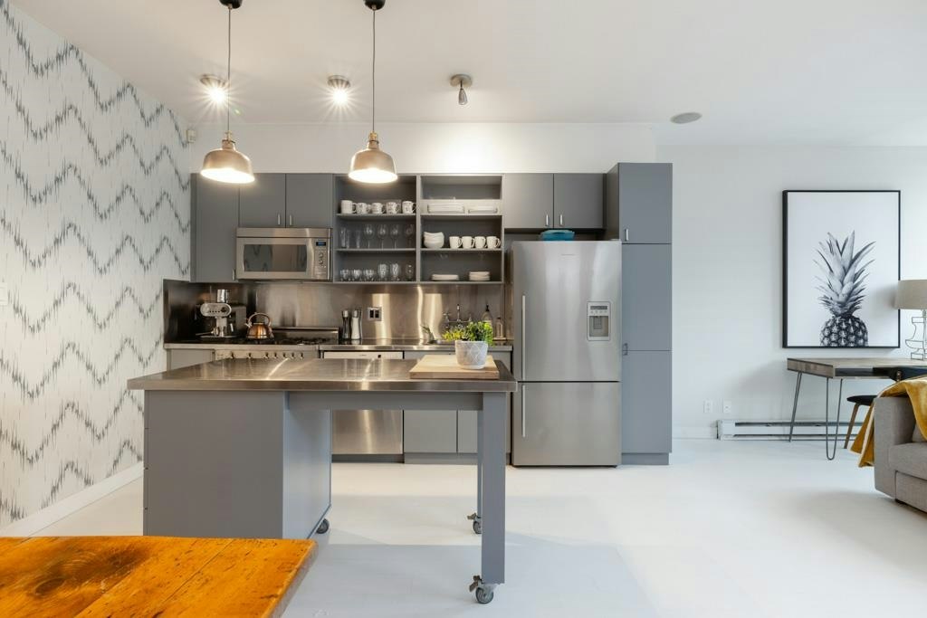 410-1072 Hamilton Street, Vancouver, BC, V6B 5P9 - 12
