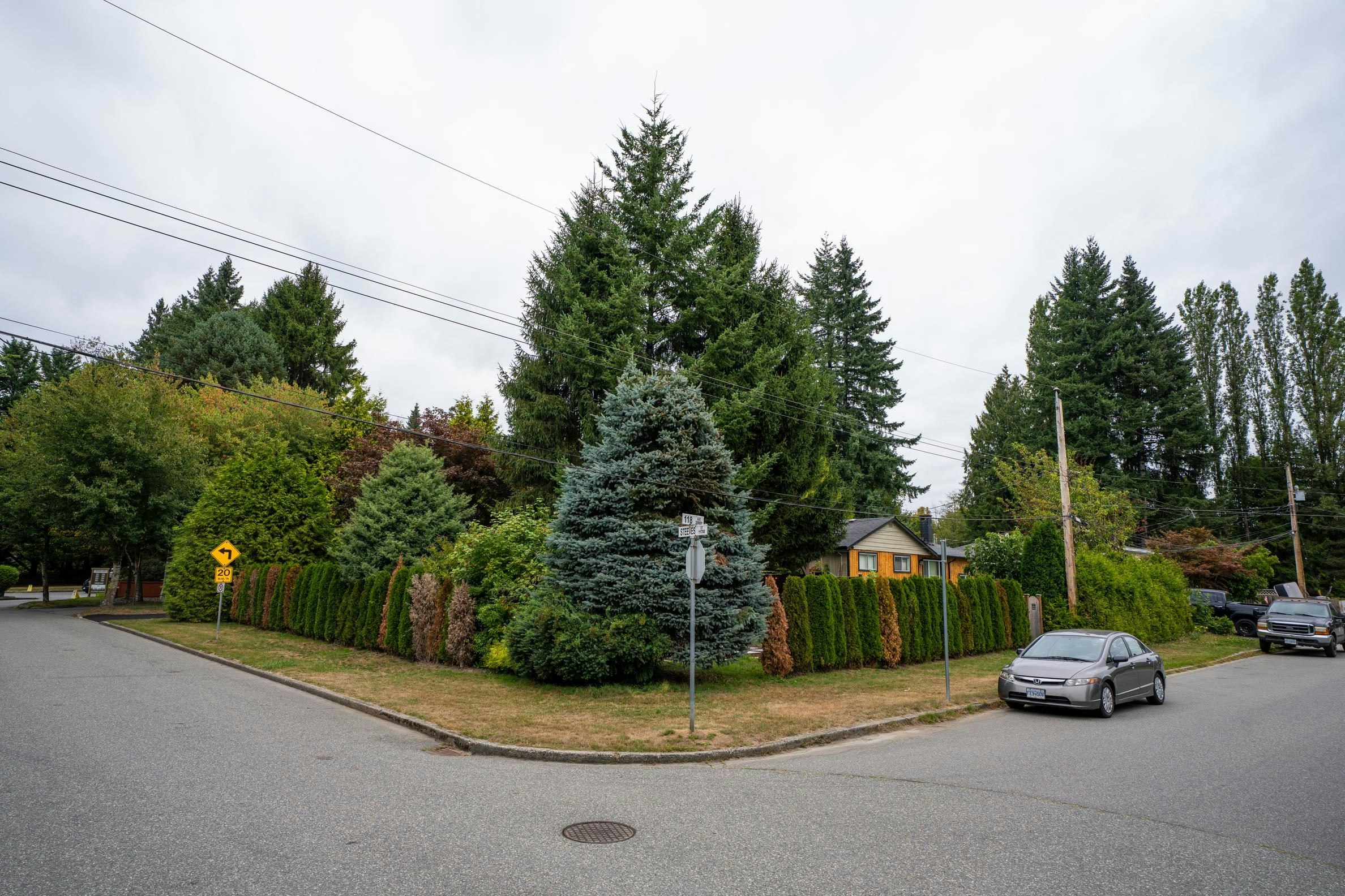 20955 118 Avenue, Maple Ridge, BC, V2X 2M6