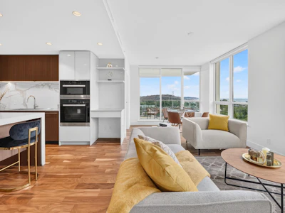 1405-1632 Lions Gate Lane - 5