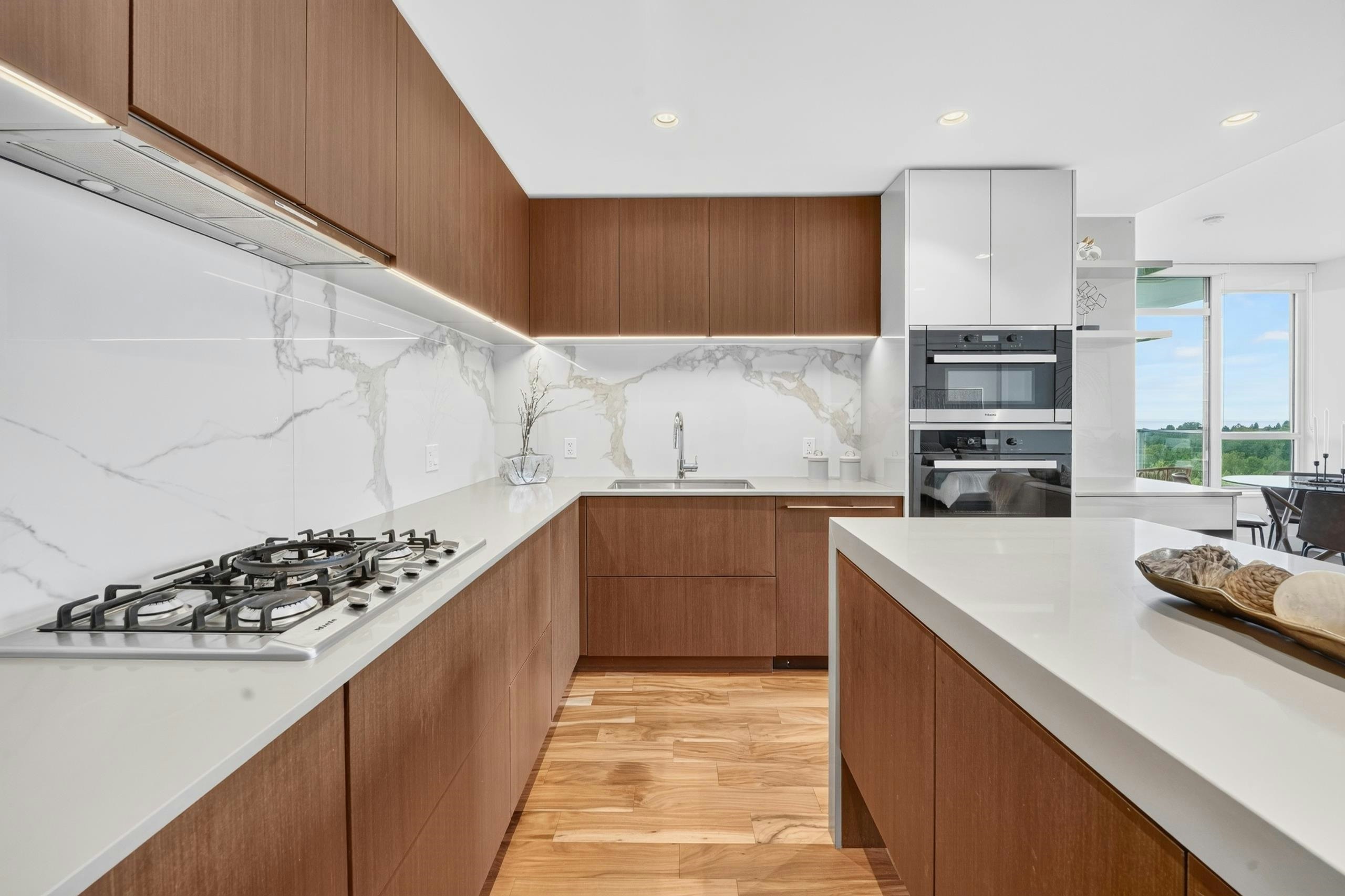 1405-1632 Lions Gate Lane, North Vancouver, BC, V7P 0E2 - 12