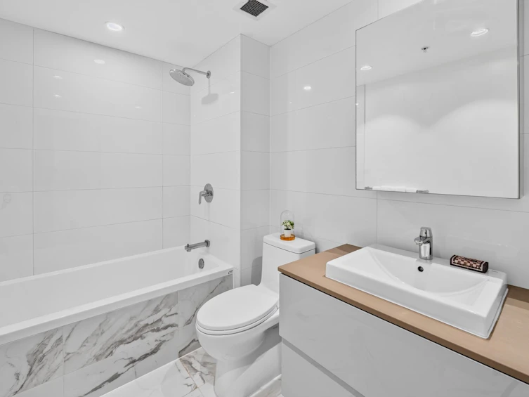 1405-1632 Lions Gate Lane, North Vancouver, BC, V7P 0E2 - 18