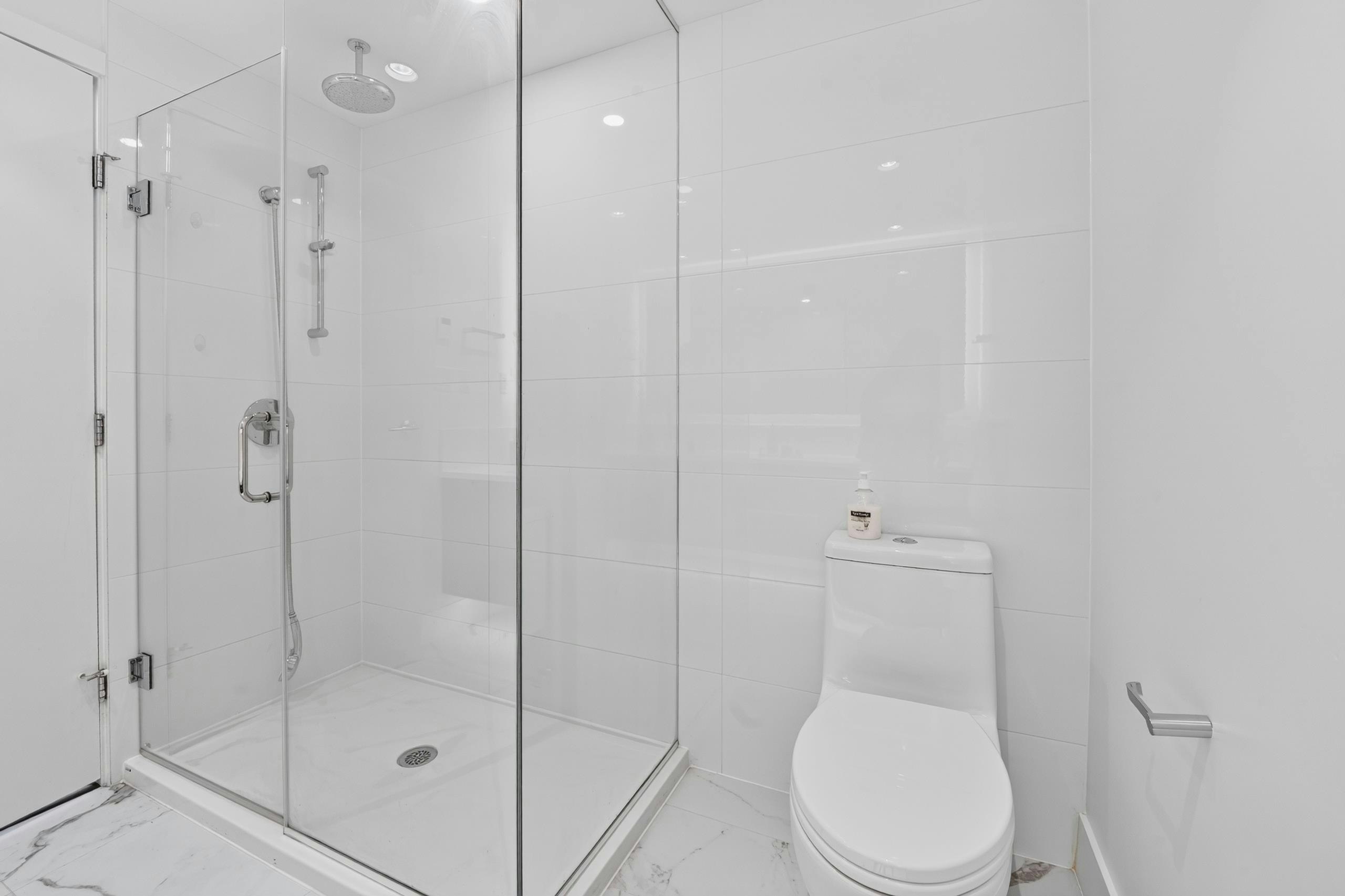 1405-1632 Lions Gate Lane, North Vancouver, BC, V7P 0E2 - 16