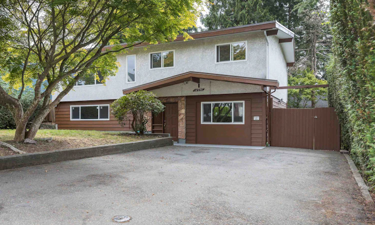 14036 102a Avenue