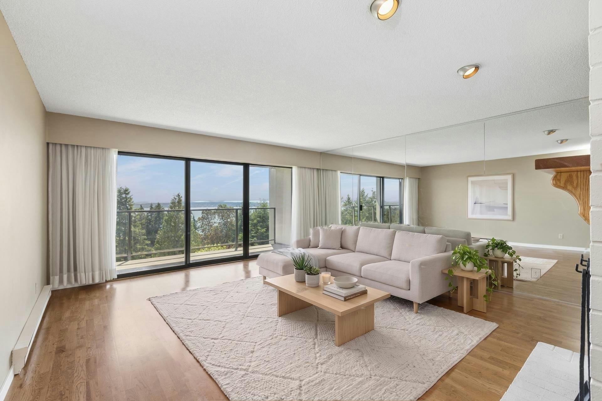 8-2206 Folkestone Way, West Vancouver, BC, V7S 2X7 - 3