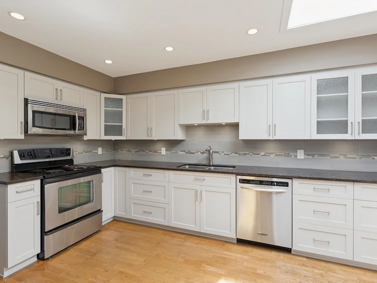8-2206 Folkestone Way, West Vancouver, BC, V7S 2X7 - 10