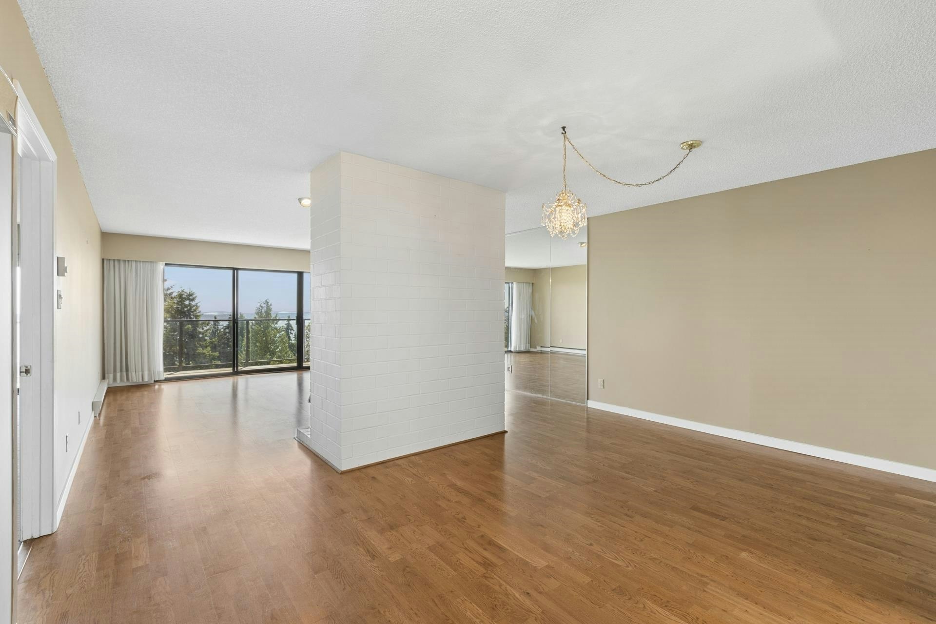 8-2206 Folkestone Way, West Vancouver, BC, V7S 2X7 - 6