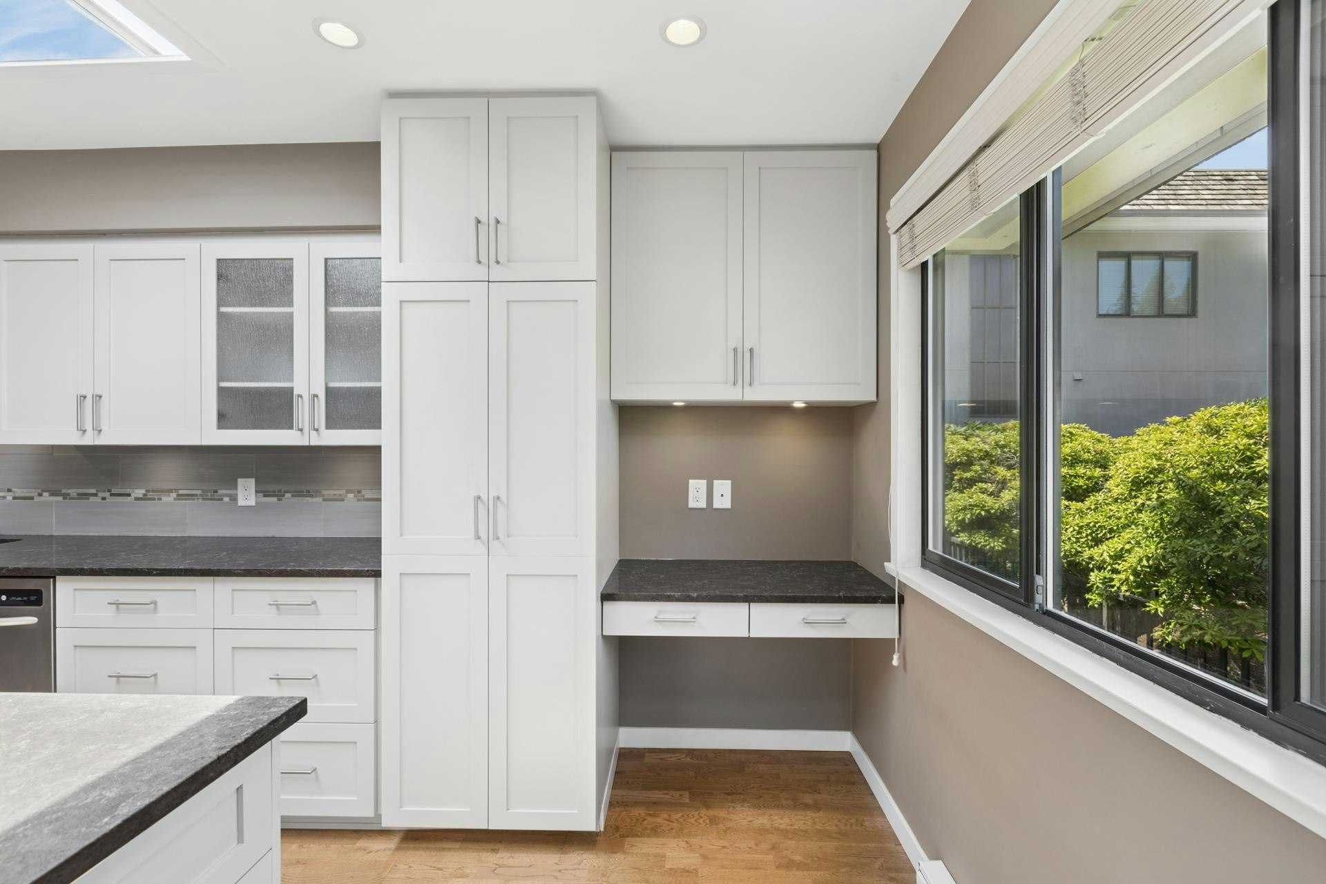 8-2206 Folkestone Way, West Vancouver, BC, V7S 2X7 - 13