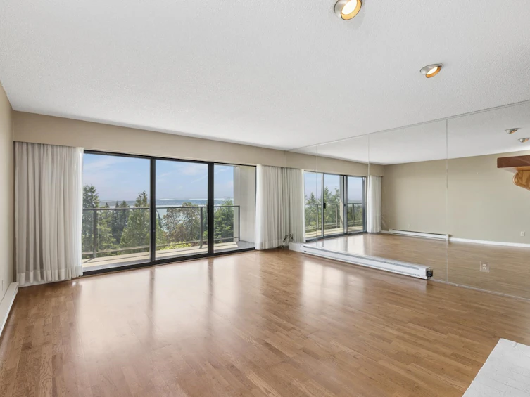 8-2206 Folkestone Way, West Vancouver, BC, V7S 2X7 - 4