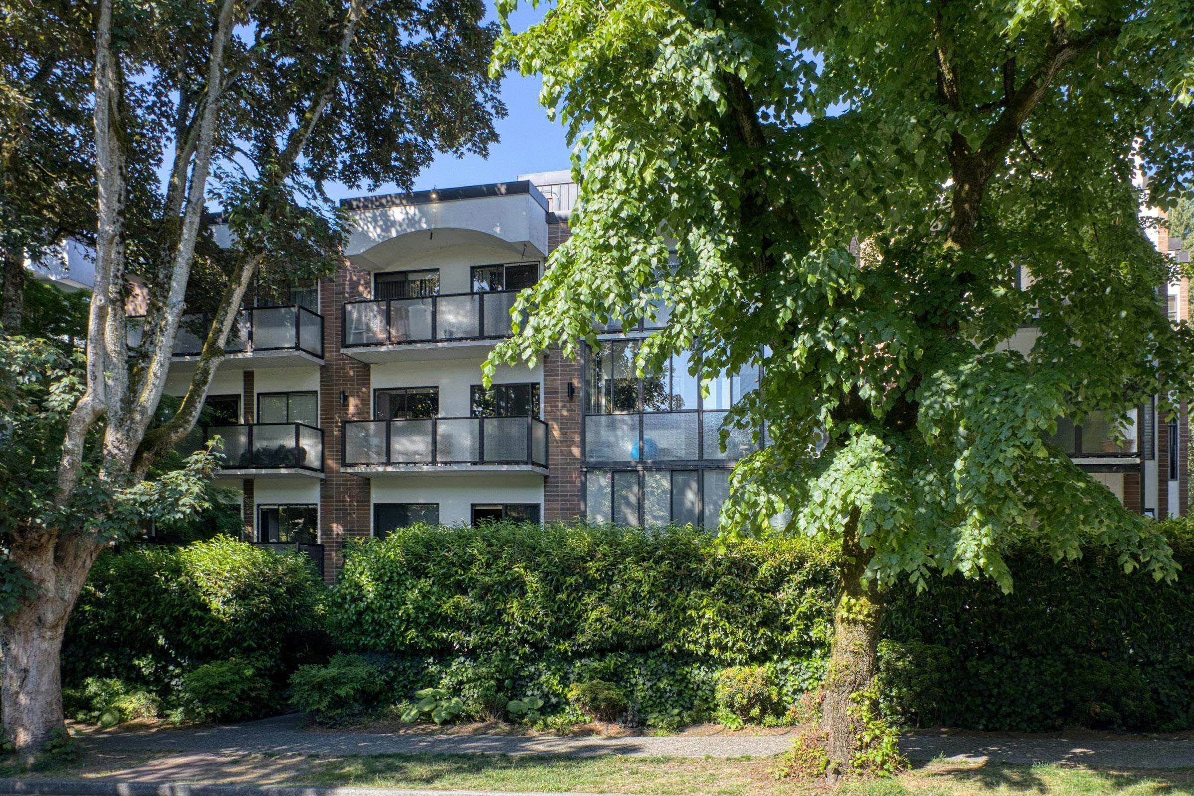 309-1535 Nelson Street, Vancouver, BC, V6G 1M2