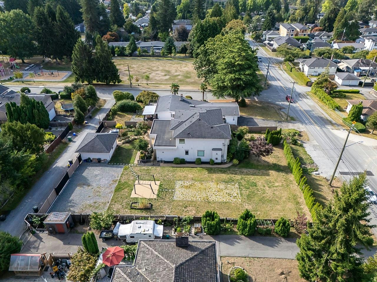 1988 Kensington Avenue, Burnaby, BC, V5B 4E1 - 17