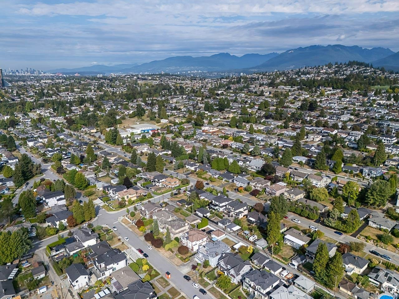 1988 Kensington Avenue, Burnaby, BC, V5B 4E1 - 36