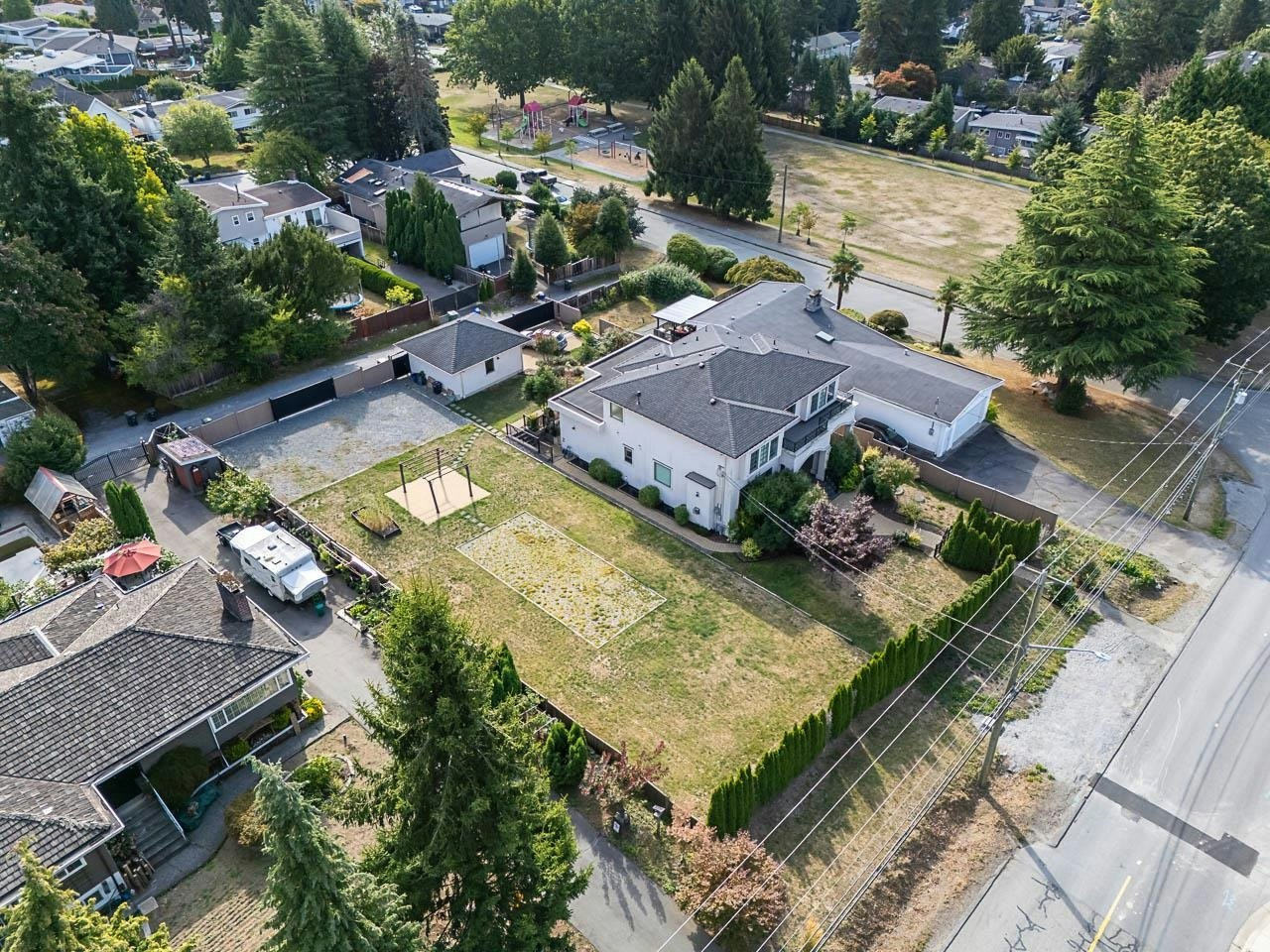 1988 Kensington Avenue, Burnaby, BC, V5B 4E1 - 18