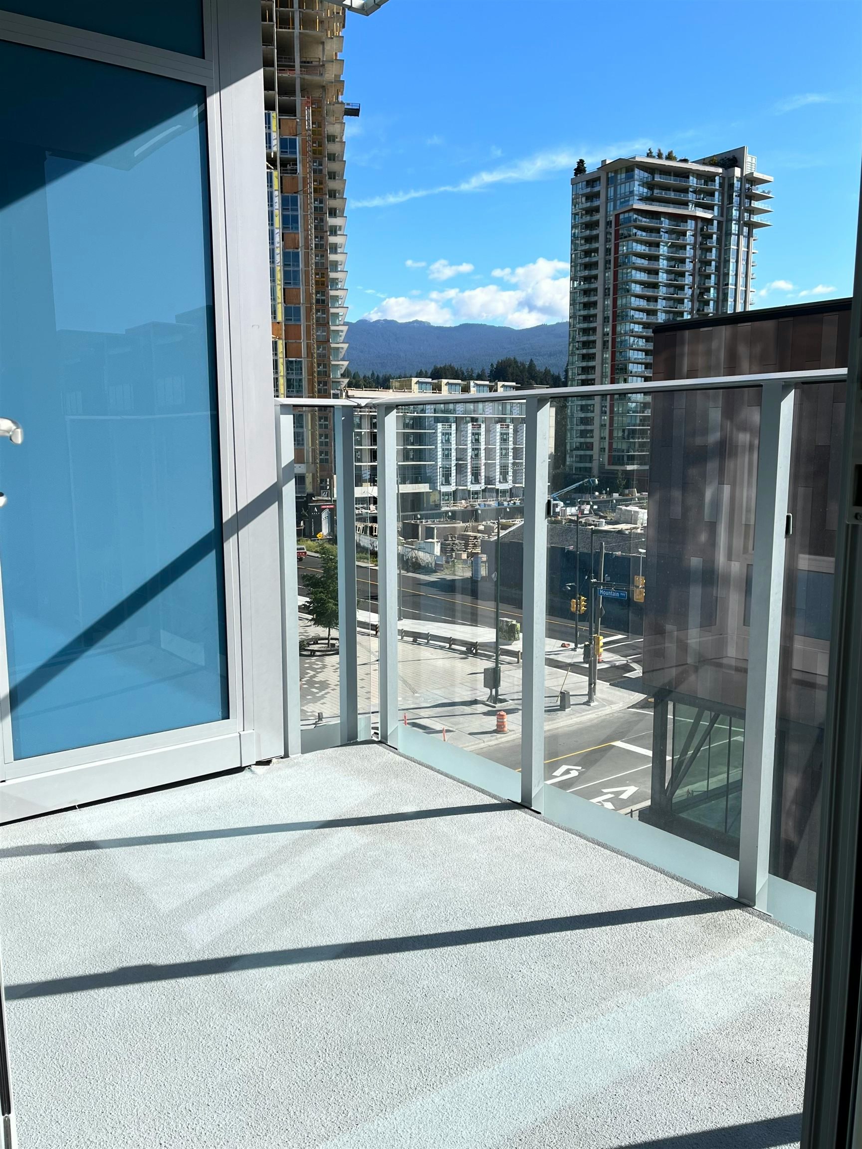 502-1471 Hunter Street, North Vancouver, BC, V7J 1H3 - 22