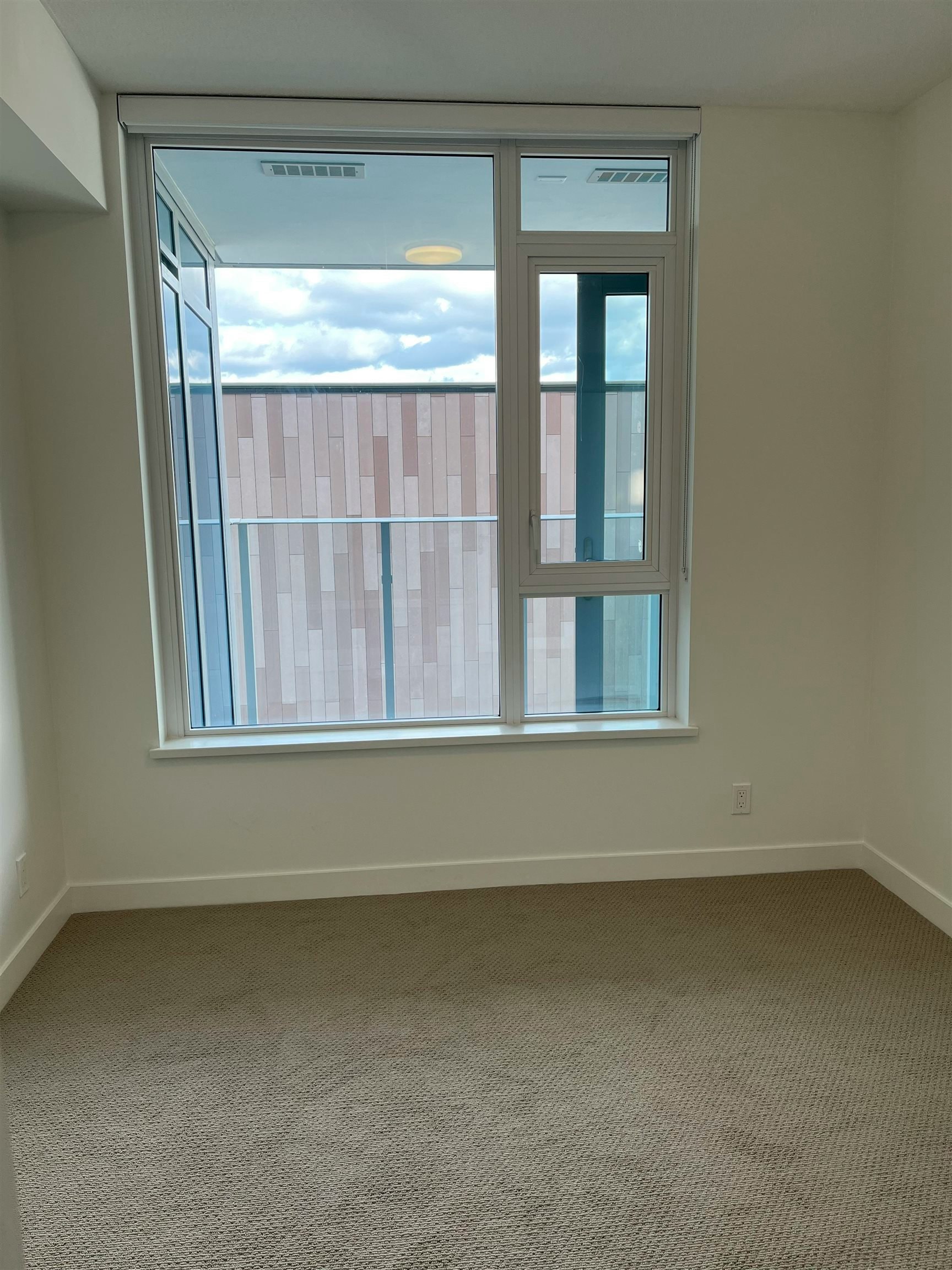 502-1471 Hunter Street, North Vancouver, BC, V7J 1H3 - 11