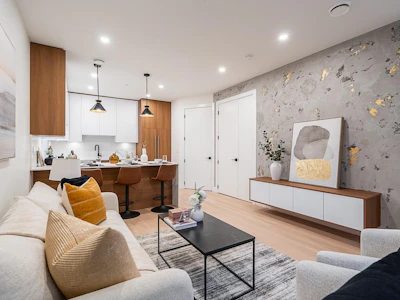 4-3638 Normandy Drive - 3