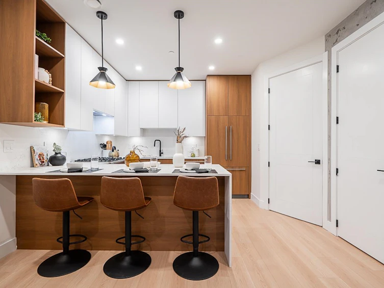 4-3638 Normandy Drive, Vancouver, BC, V5M 2G3 - 6