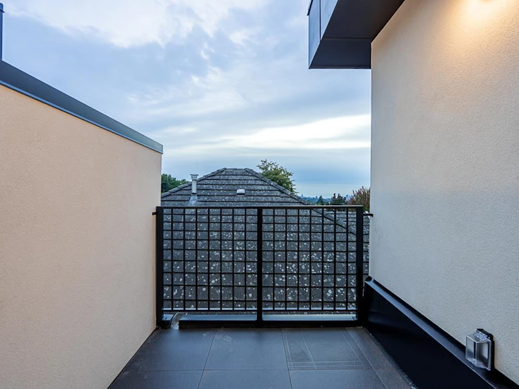 4-3638 Normandy Drive, Vancouver, BC, V5M 2G3 - 30