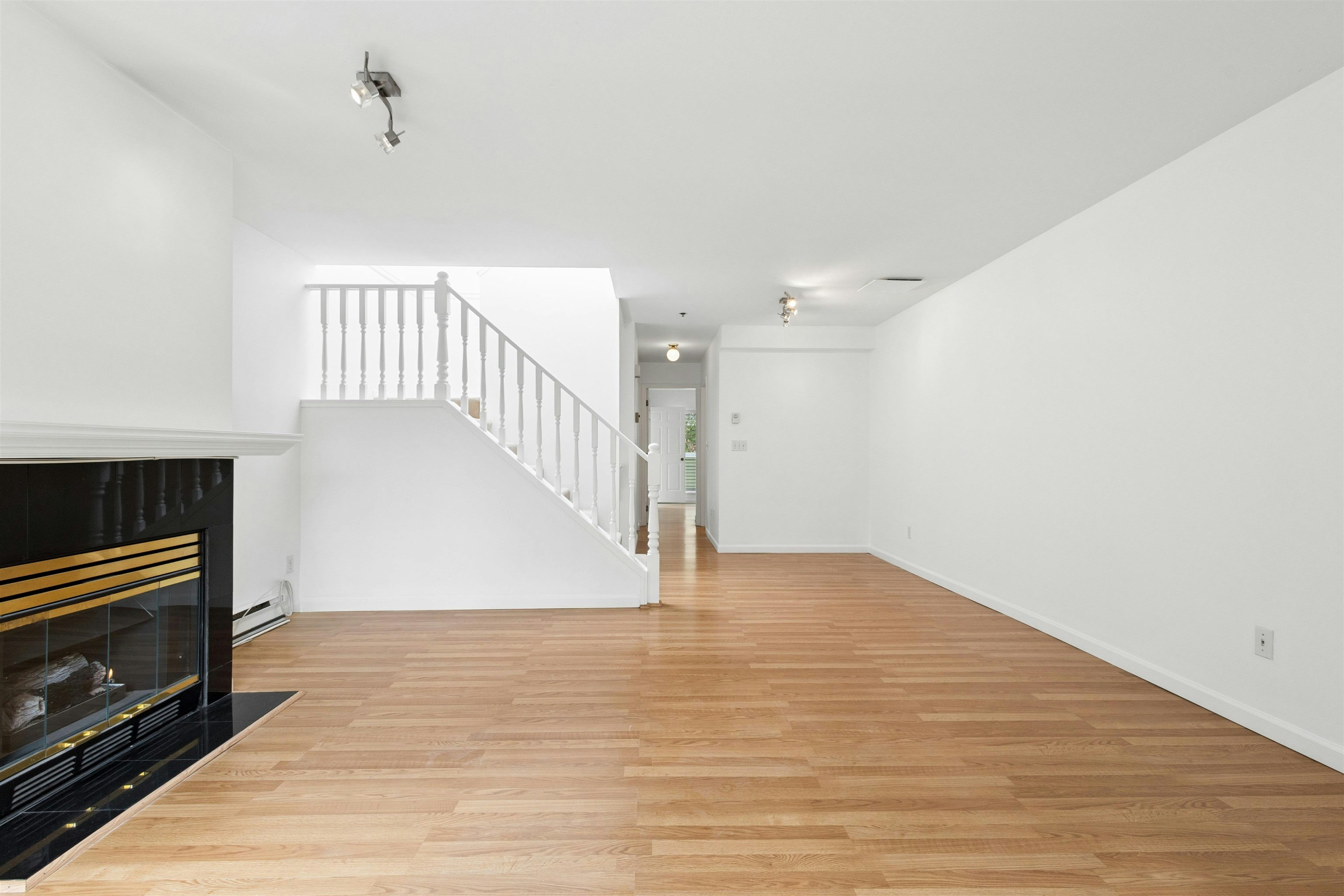 5-4149 Sophia Street, Vancouver, BC, V5V 3V4 - 9