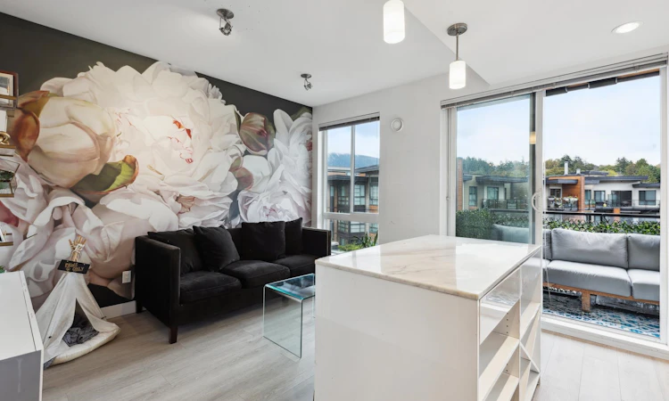 513-733 W 3rd Street
