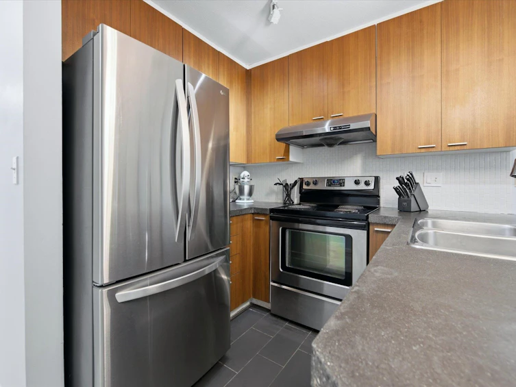 102-788 E 8th Avenue, Vancouver, BC, V5T 1T4 - 4
