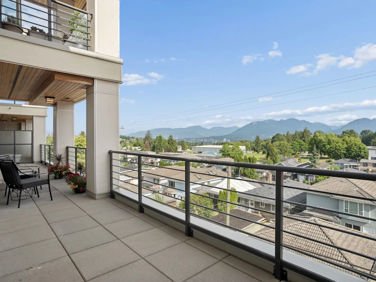 301-4721 Hastings Street, Burnaby, BC, V5C 2K8 - 22
