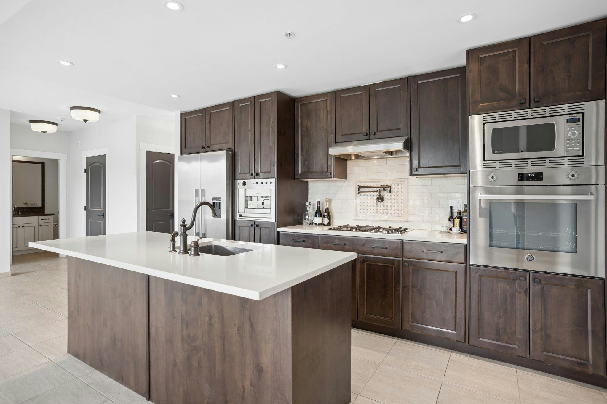 301-4721 Hastings Street, Burnaby, BC, V5C 2K8 - 7