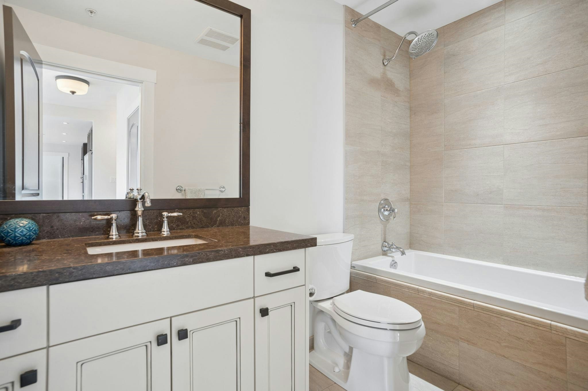 301-4721 Hastings Street, Burnaby, BC, V5C 2K8 - 16