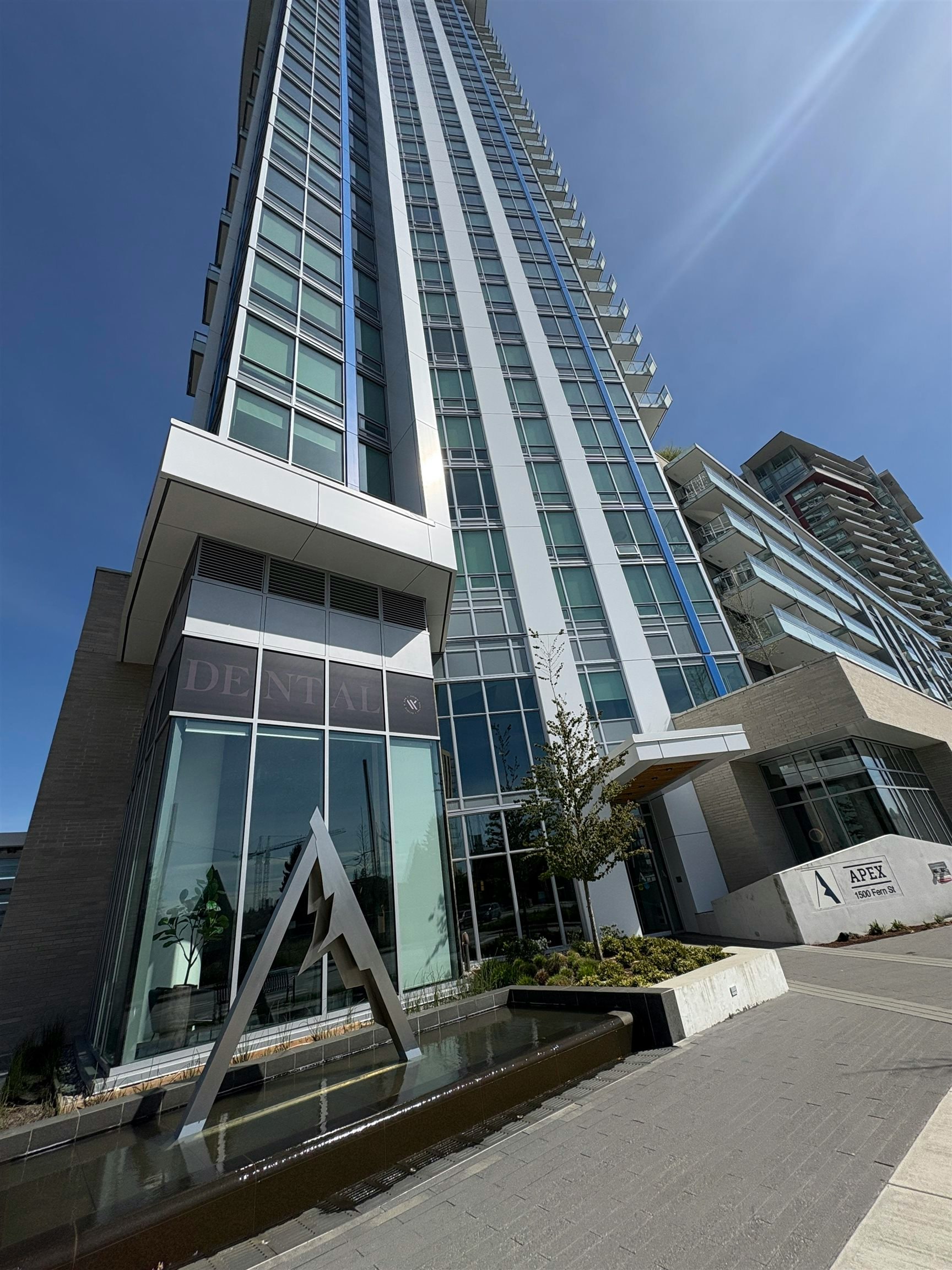 304-1500 Fern Street, North Vancouver, BC, V7J 0E6