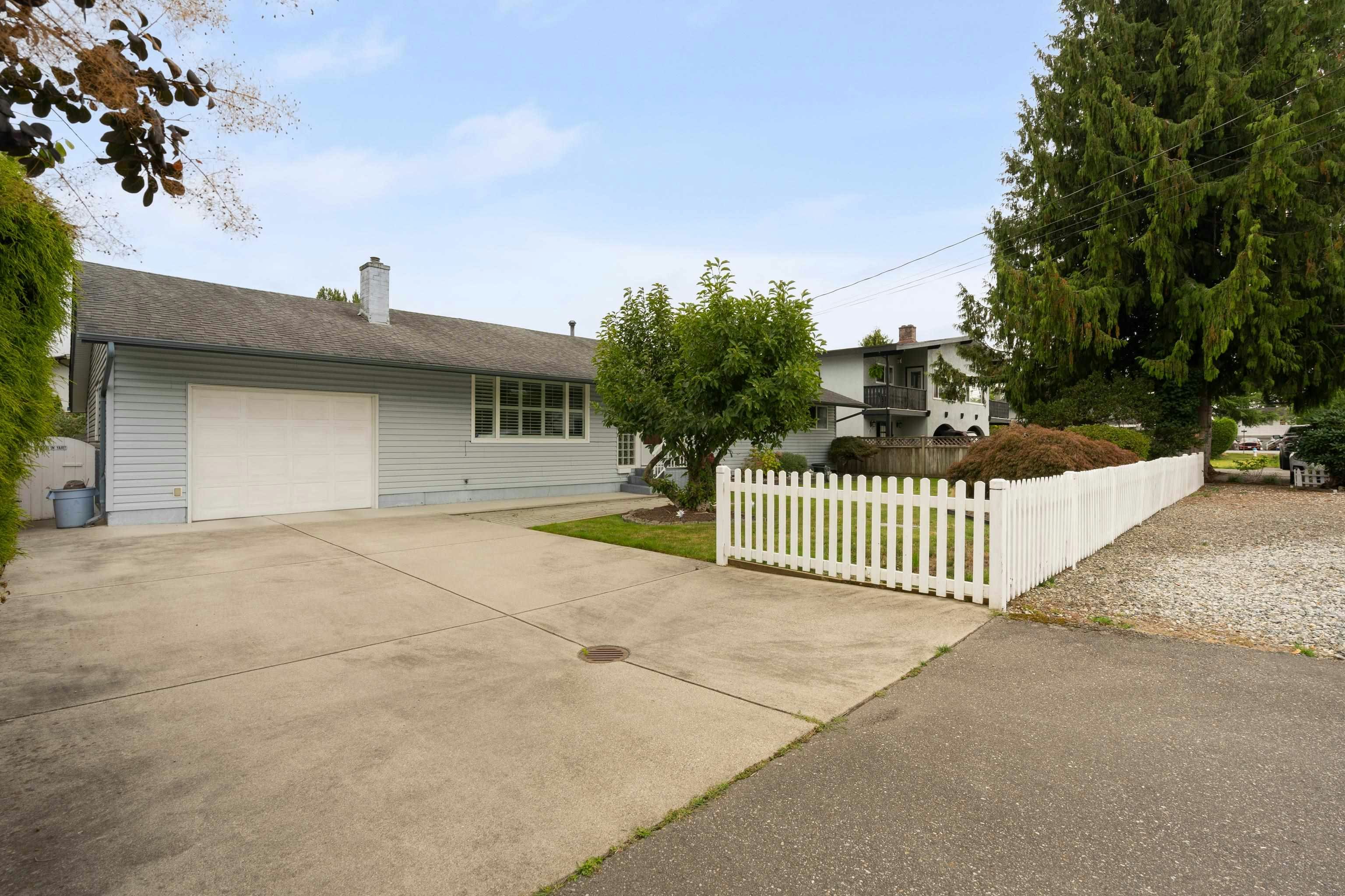 4872 58 Street, Delta, BC, V4K 3H5